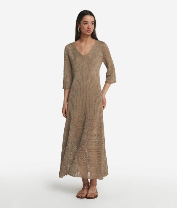 Taralawrence.shop0081591591 1