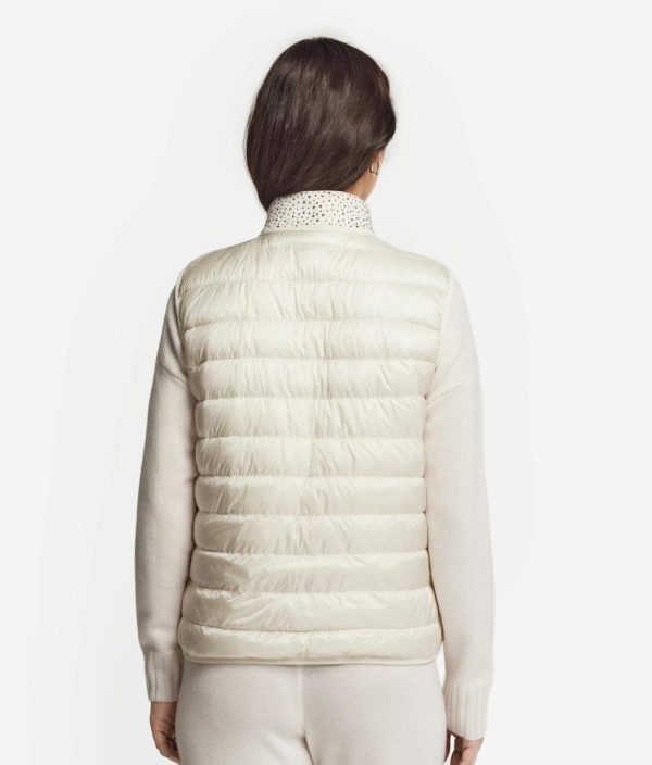 Taralawrence.shop0086d38aac 1