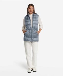 Taralawrence.shop0237ce2cdb 1