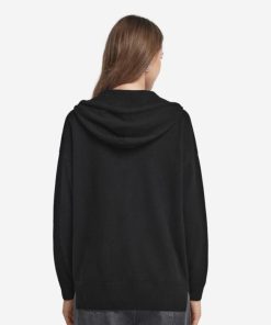 Taralawrence.shop029b2bfea8 3