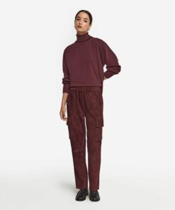 Taralawrence.shop02fc623bd0 1