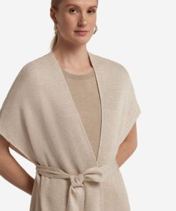 Taralawrence.shop044b4d446c 4