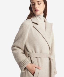 Taralawrence.shop049a723f16 4