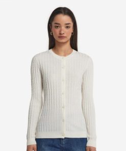 Taralawrence.shop054cdf6049 2