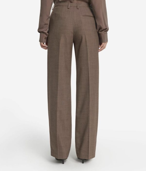 Taralawrence.shop066fd4d13f 3