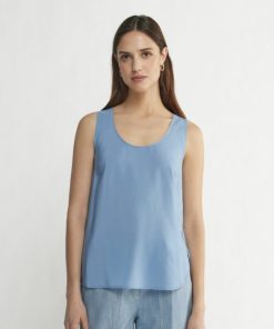 Taralawrence.shop09043e1592 2