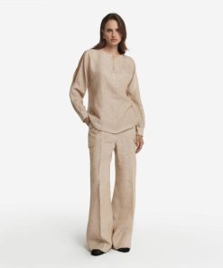 Taralawrence.shop0c04e5212b 1