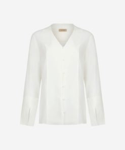 Taralawrence.shop0ca1ae68ff 5