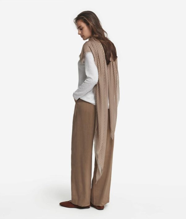 Taralawrence.shop0db0ab5258 1