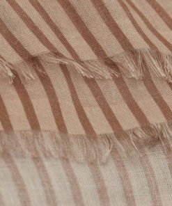 Taralawrence.shop0db0ab5258 3