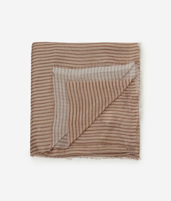 Taralawrence.shop0db0ab5258 4