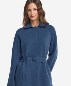 Taralawrence.shop106a59736a 4