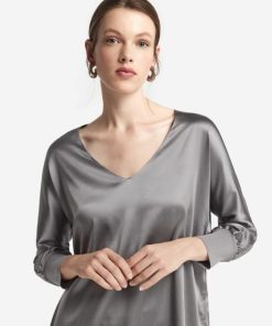 Taralawrence.shop10961b5b31 4