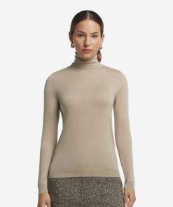 Taralawrence.shop115b9b5c54 2