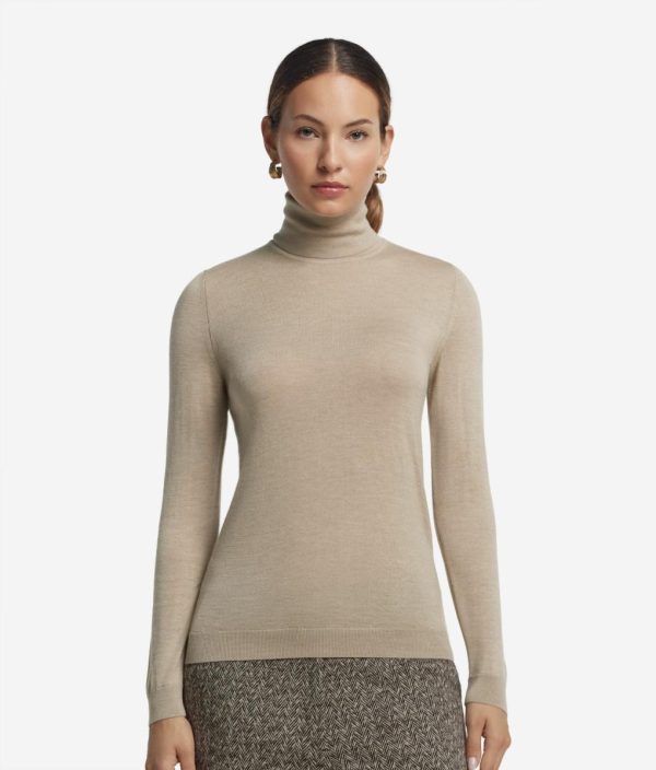 Taralawrence.shop115b9b5c54 2