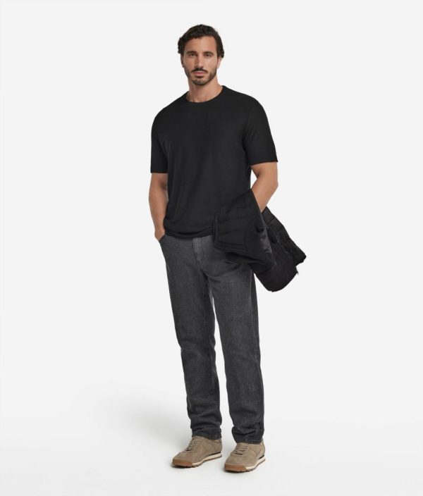 Taralawrence.shop130a0a08f3 1