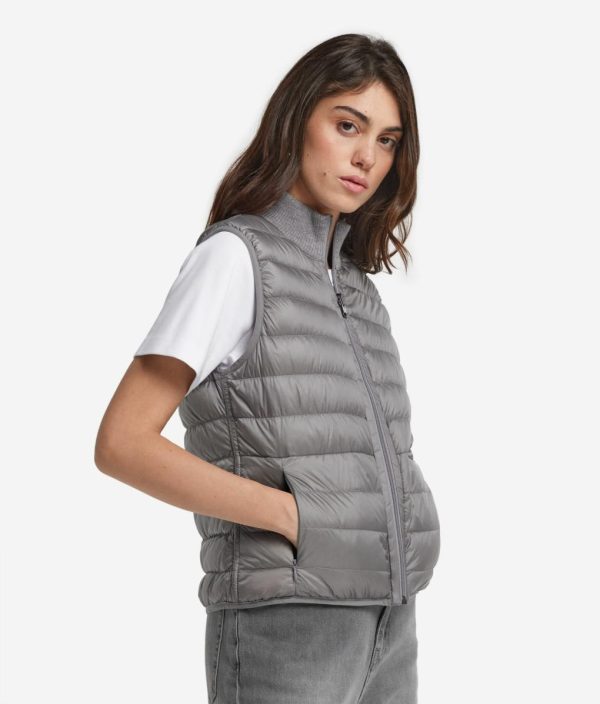 Taralawrence.shop156820b006 2