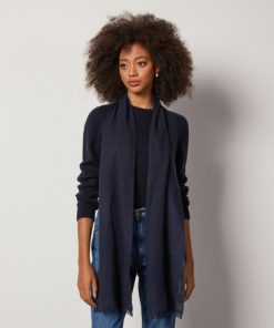 Taralawrence.shop16e638b62a 2