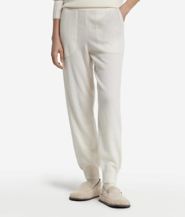 Taralawrence.shop175c0817fd 2