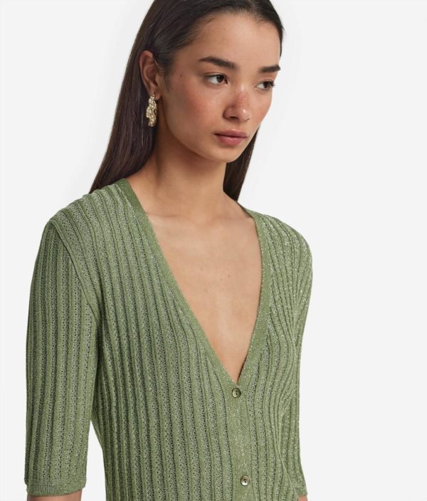 Taralawrence.shop19886da7c5 4