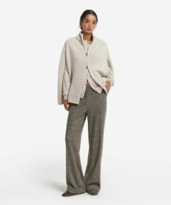 Taralawrence.shop1a06444784 1