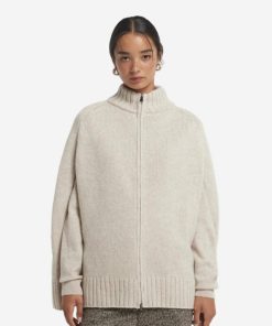 Taralawrence.shop1a06444784 2