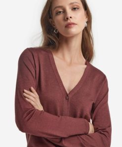 Taralawrence.shop1c0e787d47 4