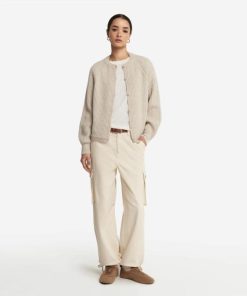 Taralawrence.shop1d225f761b 1