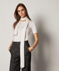 Taralawrence.shop1d8ae9c9bd 1