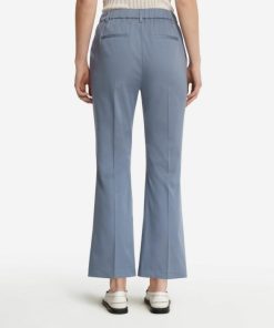 Taralawrence.shop215814085a 3