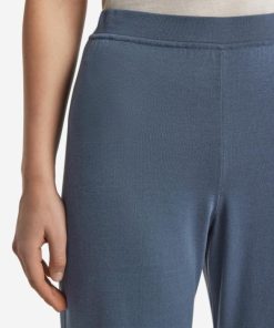 Taralawrence.shop2297d37451 4