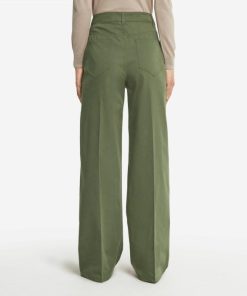 Taralawrence.shop2349285e4b 3