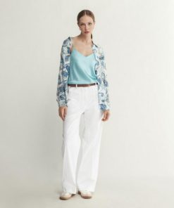 Taralawrence.shop234aa0e4dc 1