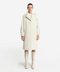 Taralawrence.shop23f7fc7c3d 2