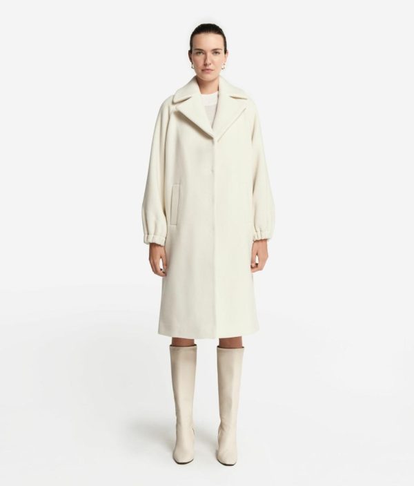 Taralawrence.shop23f7fc7c3d 2