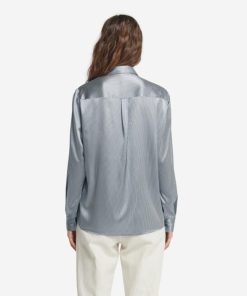 Taralawrence.shop26a61ff60d 3