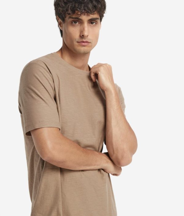 Taralawrence.shop27773552e5 4