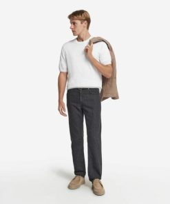 Taralawrence.shop29de7d4b1f 1