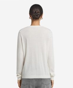 Taralawrence.shop2a369080cf 3