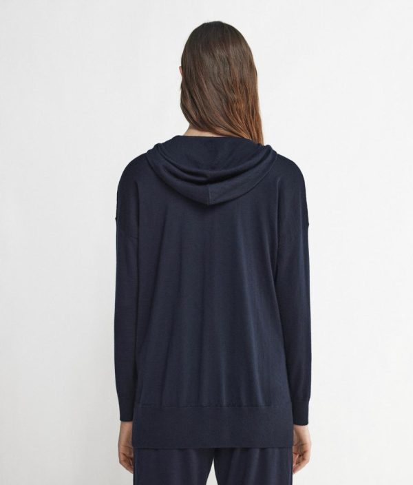 Taralawrence.shop2aad0a9e81 3