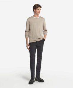 Taralawrence.shop2ae8c1a522 1