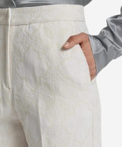 Taralawrence.shop2effa0e8fc 4