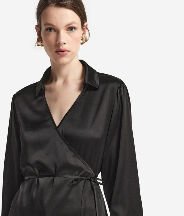 Taralawrence.shop2f0e8c9312 4