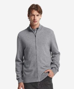 Taralawrence.shop3053bb35a0 2