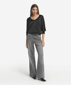 Taralawrence.shop319a04512a 1