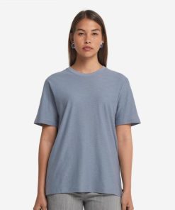 Taralawrence.shop35c3aad46f 2