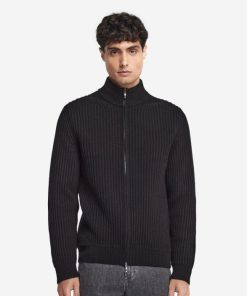 Taralawrence.shop35ca8df4b5 2