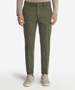 Taralawrence.shop35f0a27da2 2