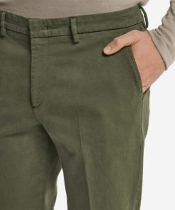 Taralawrence.shop35f0a27da2 4