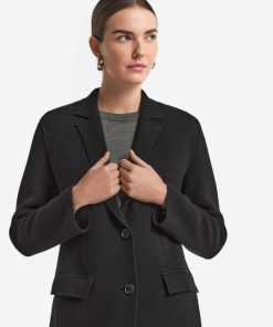 Taralawrence.shop369a43278f 4